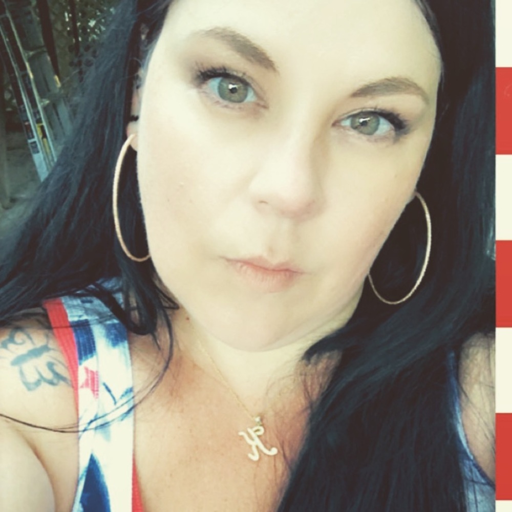 Meet your Posher, Kimberly